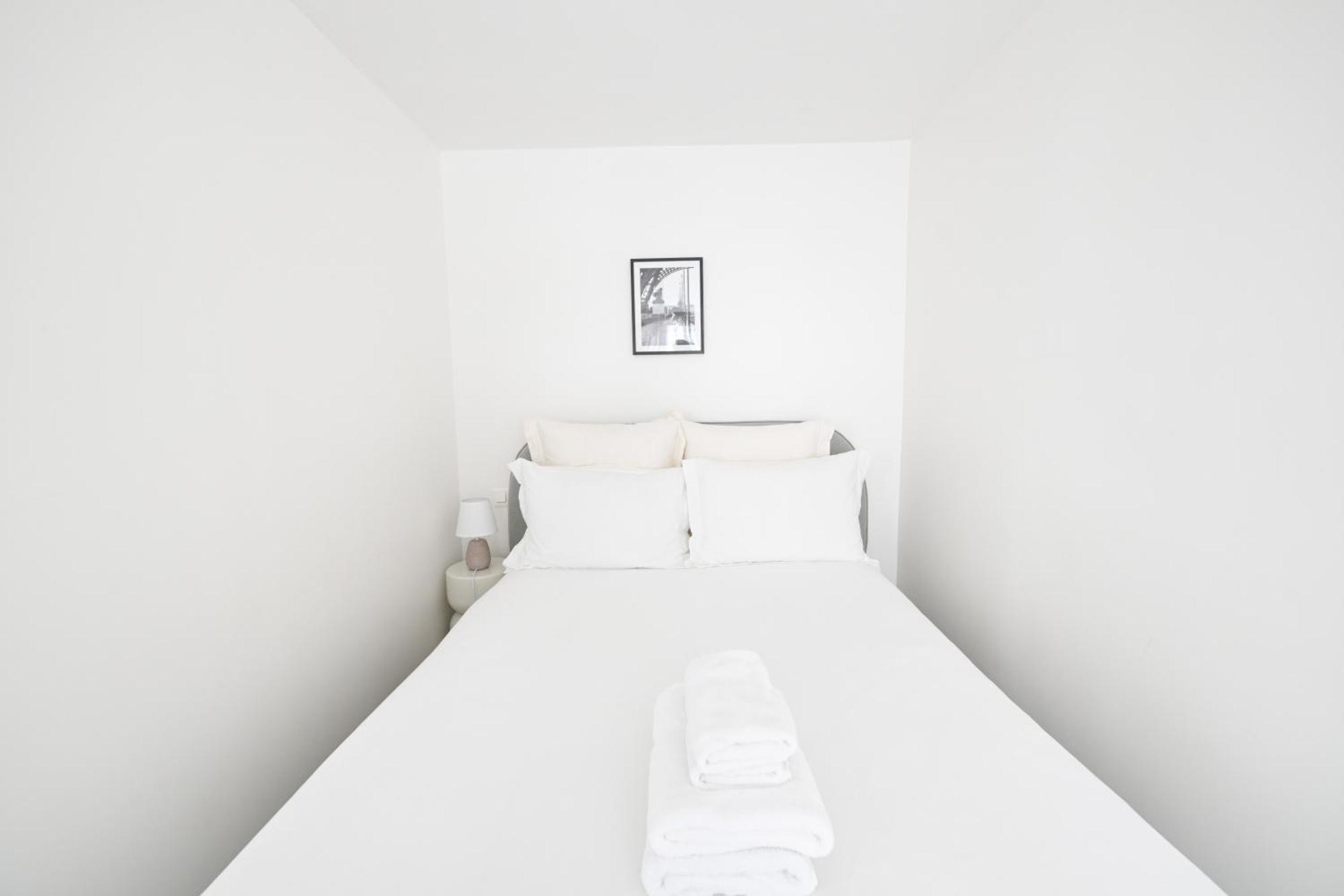 Charming Apartment 1 Bed 4Ppl Near The Center Paris Bagian luar foto